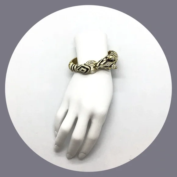 Zebra Bracelet - Picture 2 of 6